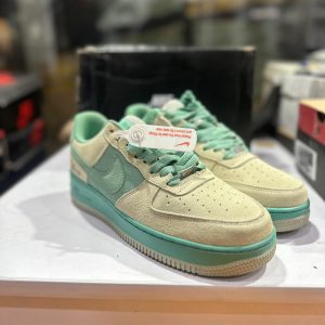 Airforce 1 X Tiffany Sneakers