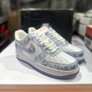 Airforce 1 X Tiffany Sneakers